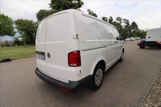VOLKSWAGEN T6.1 Transporter 28 2.0 tdi 150cv Business p.c. 10